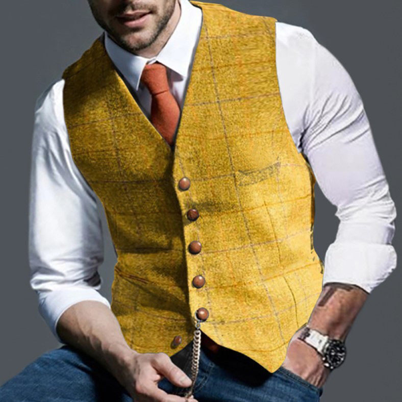 Men's vest made of high-quality linen fabric with individual wooden buttons Lisslune