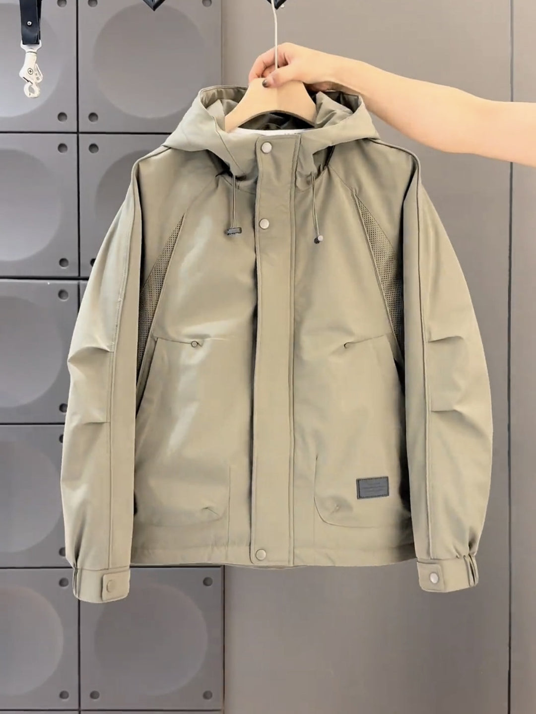 Men's Warm and Windproof Transitional Jacket with Hood Lisslune