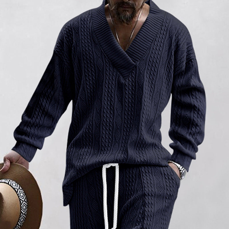 Men's chunky knit sweater with V-neck and casual fit Lisslune