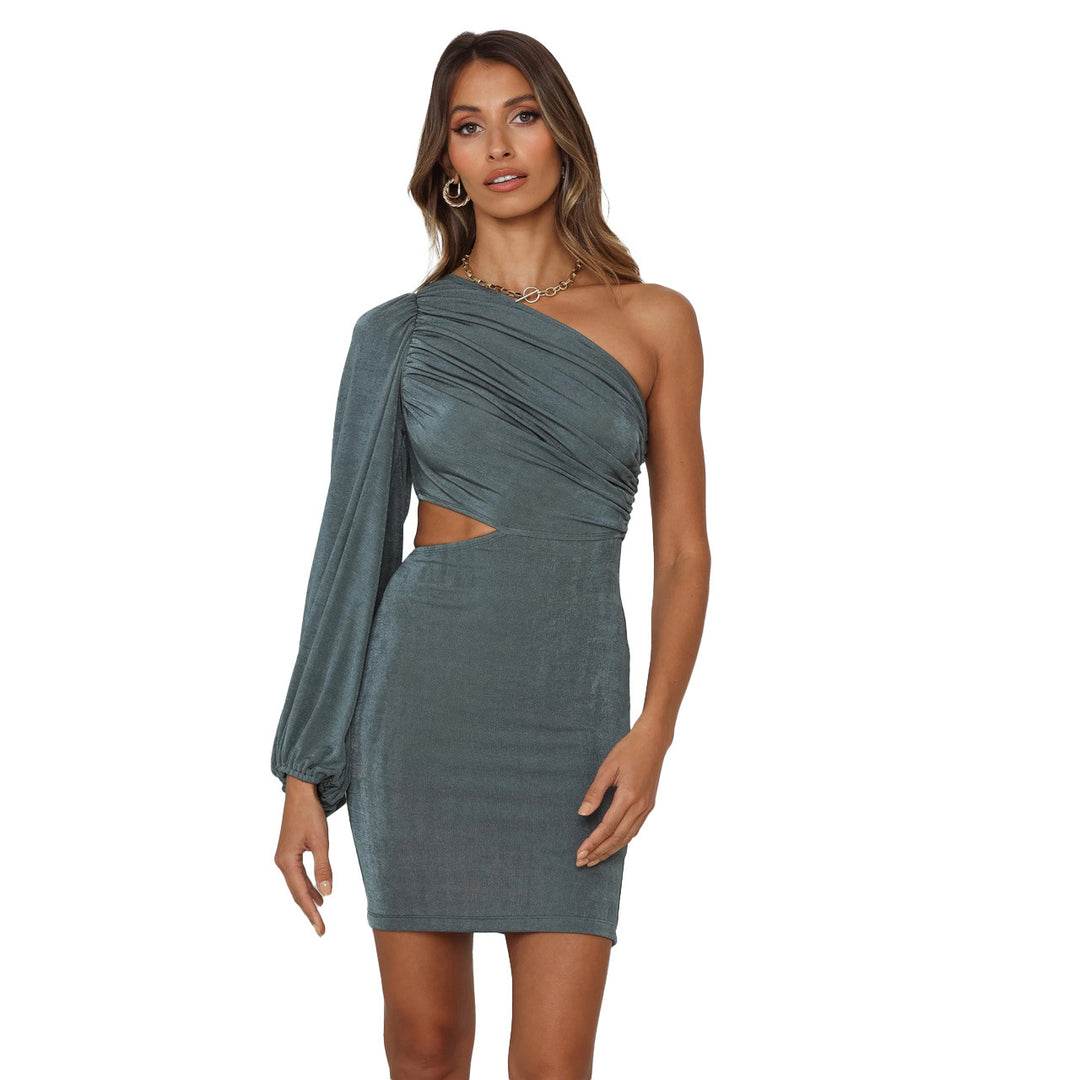 Ladies Elegant One-Shoulder Dress with Refined Cut and Characteristic Slit
