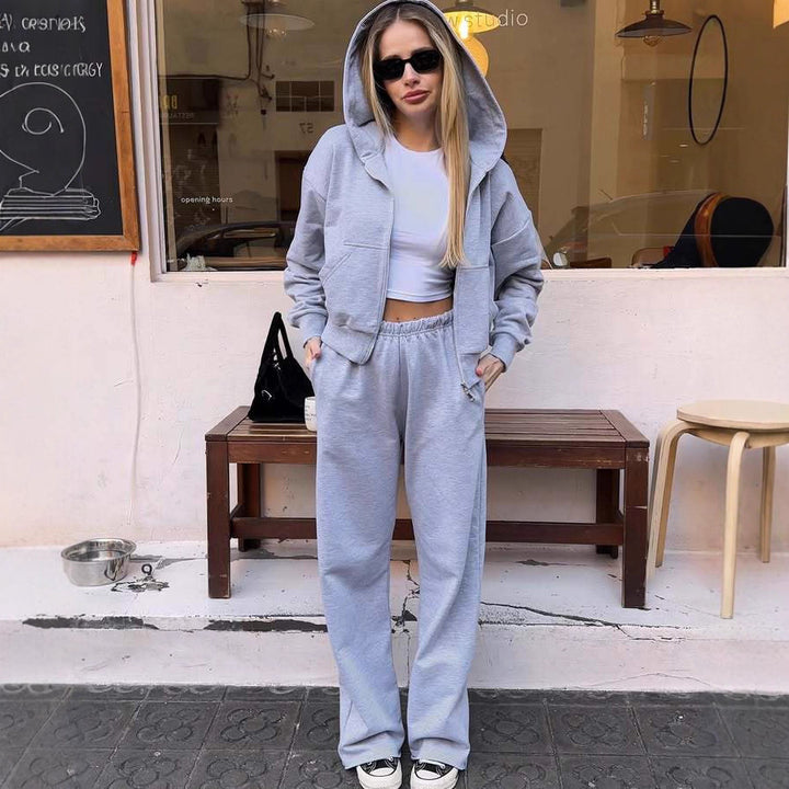 Women's sporty crop set with hoodie and elastic pants Lisslune