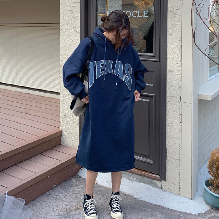 Women’s hoodie dress with fashionable print and side slits Lisslune