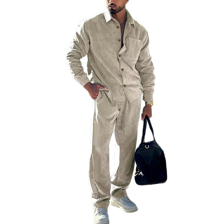 Men's leisure suit with innovative fabric and practical pockets Lisslune