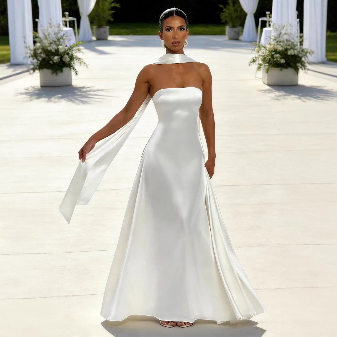 Ladies Elegant and Off-the-Shoulder Evening Dress with Flowing Fall
