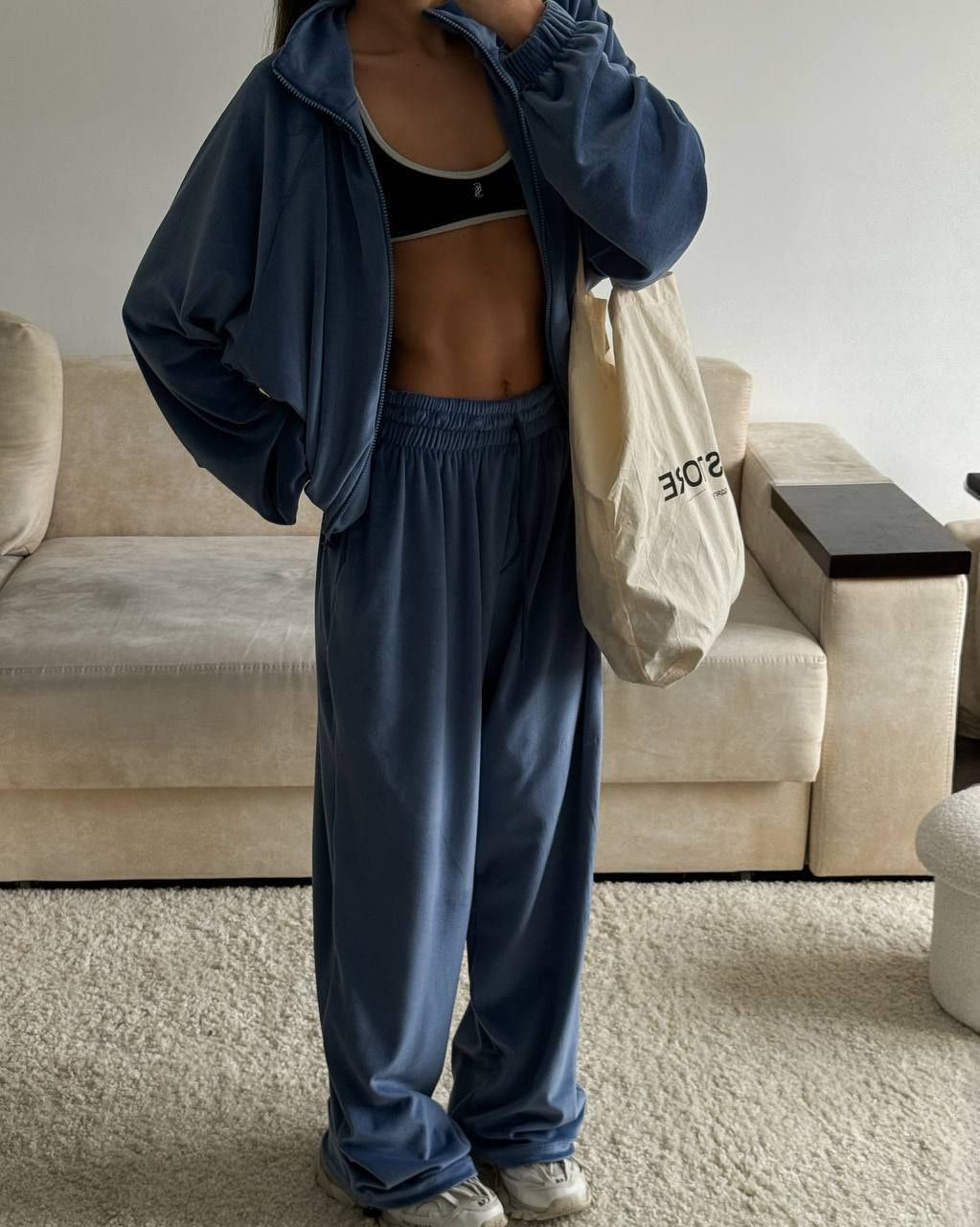 Women Sports Suit Chic & Stylish