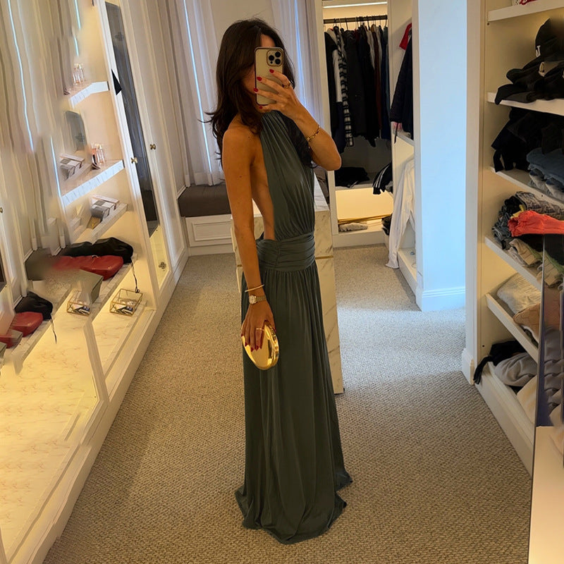 Women's elegant max dress with high-quality halter neck design and flowing fabric