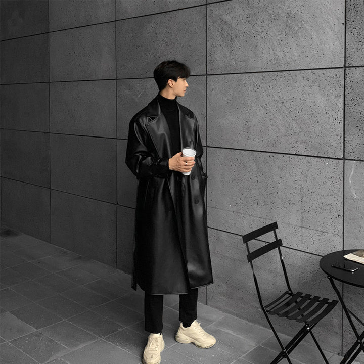 Men's fashionable long trench coat made of high-quality synthetic leather with an elegant cut Lisslune