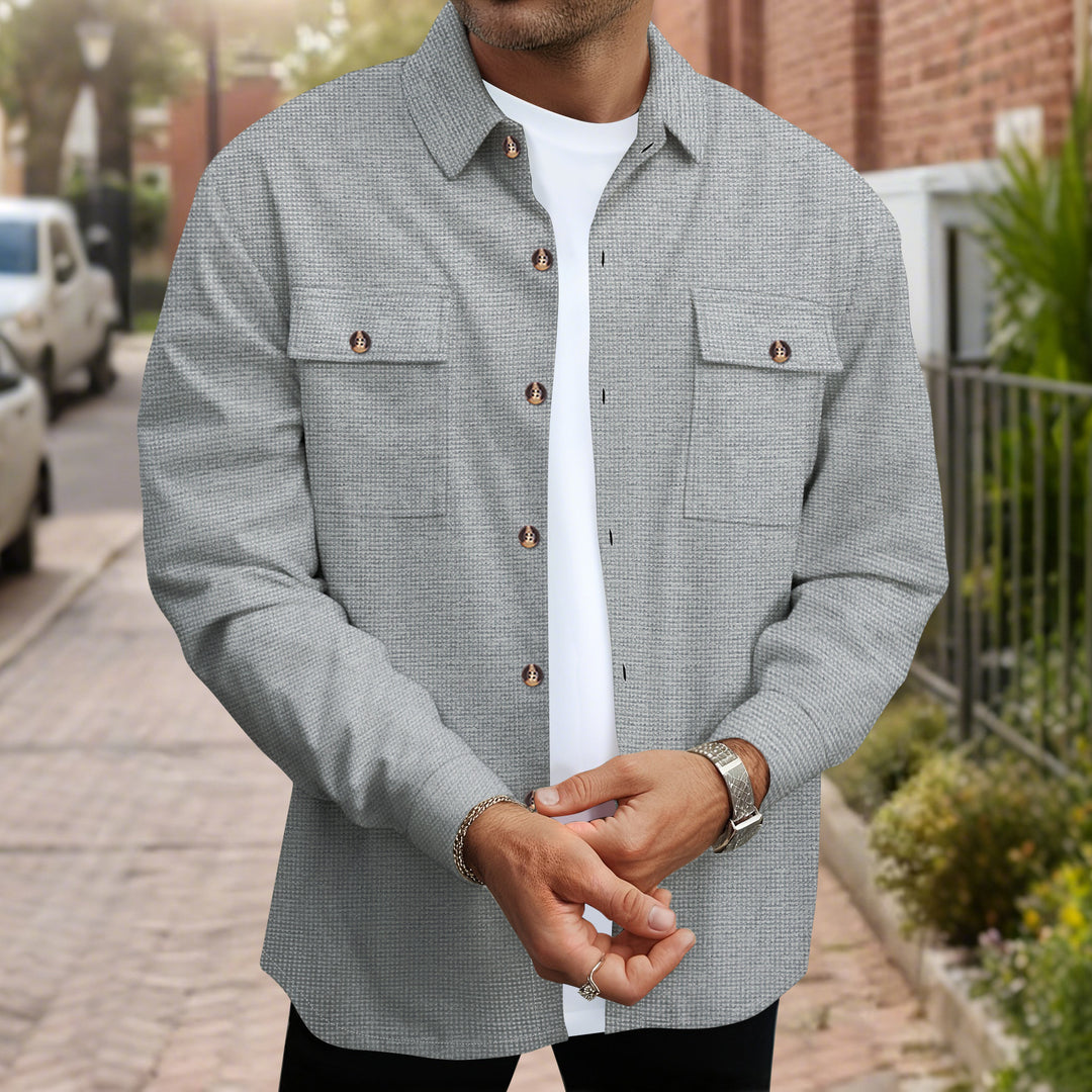Men's casual checkered shirt jacket with practical chest pockets and fabric pattern Lisslune