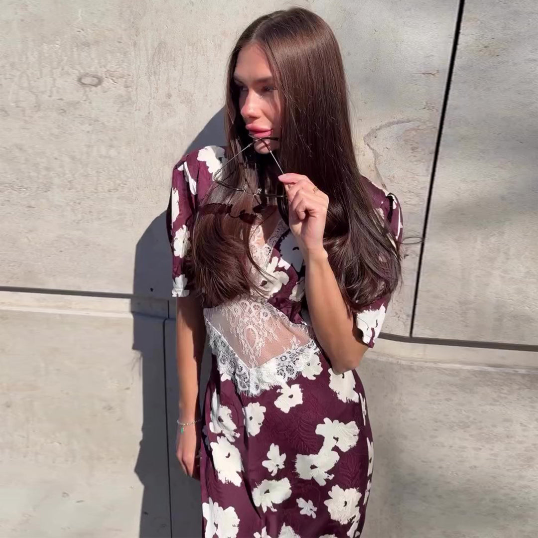 Women's maxi dress with elegant lace and floral pattern appliqué
