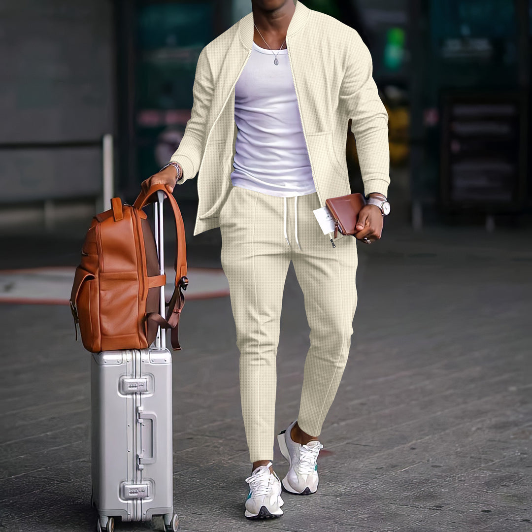 Men's sporty tracksuit with modern cut and breathable material Lisslune