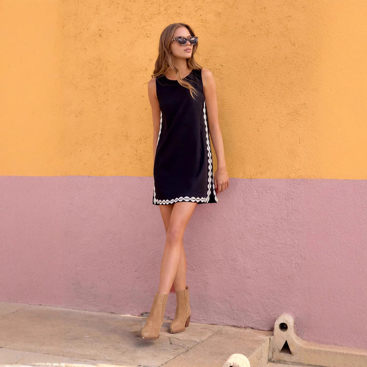 Ladies summer linen dress in elegant A-line cut with embroidered accents