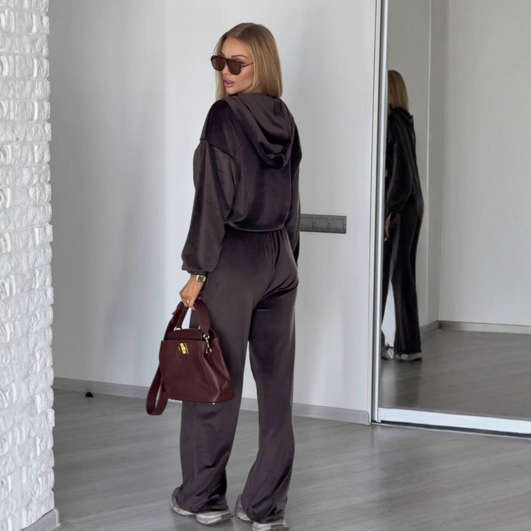 Women's sporty velvet jacket with hood Lisslune