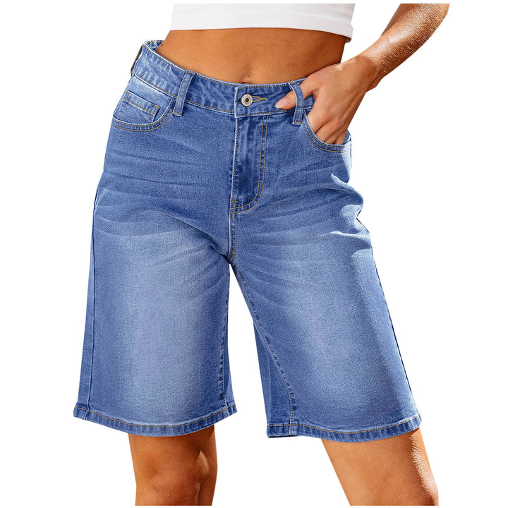 Women’s denim shorts with a casual cut and casual details Lisslune