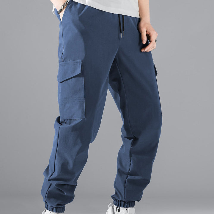 Men's cargo training pants with practical side pockets and elastic waistband Lisslune