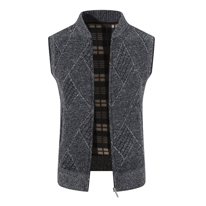 Men's knitted vest with modern cable pattern and practical zipper Lisslune