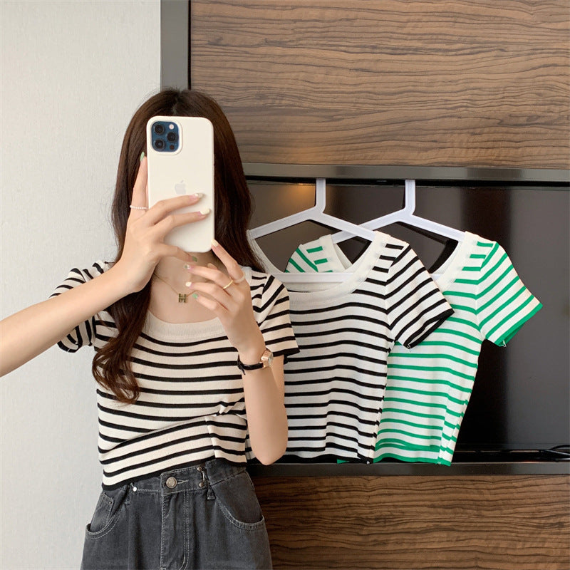 Women's cropped striped top with modern knot design and elastic hem Lisslune