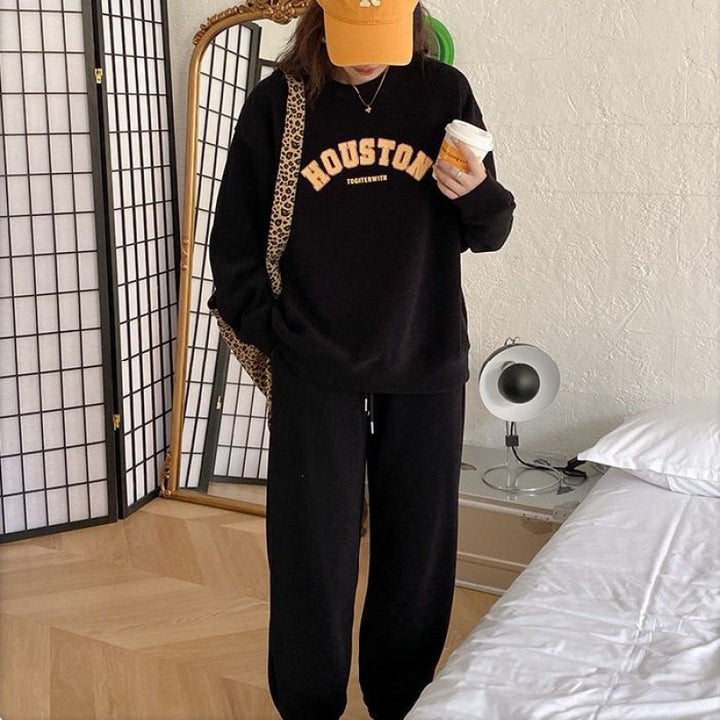 Women's Comfortable Oversized Sweatshirt-Pant Combination Lisslune