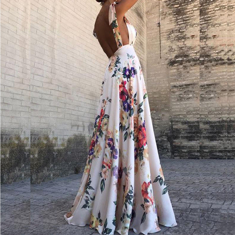 Women's elegant maxi dress with floral design and side slit