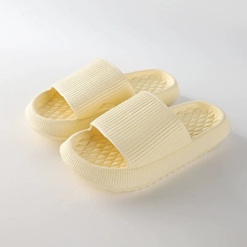 Lisslune | Cloudies - Extremely Soft Slippers