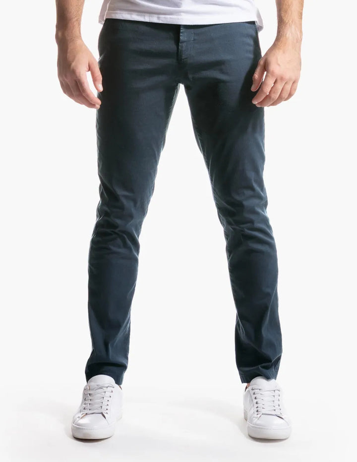 Men's Comfortable Chinos with Modern Cut and Elastic Waistband Lisslune