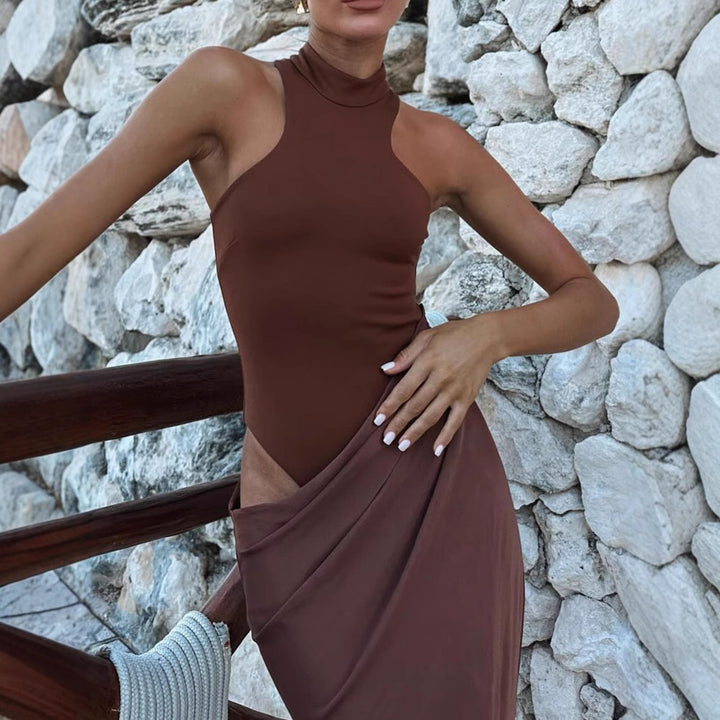 Ladies' maxi dress with fashionable cut Lisslune