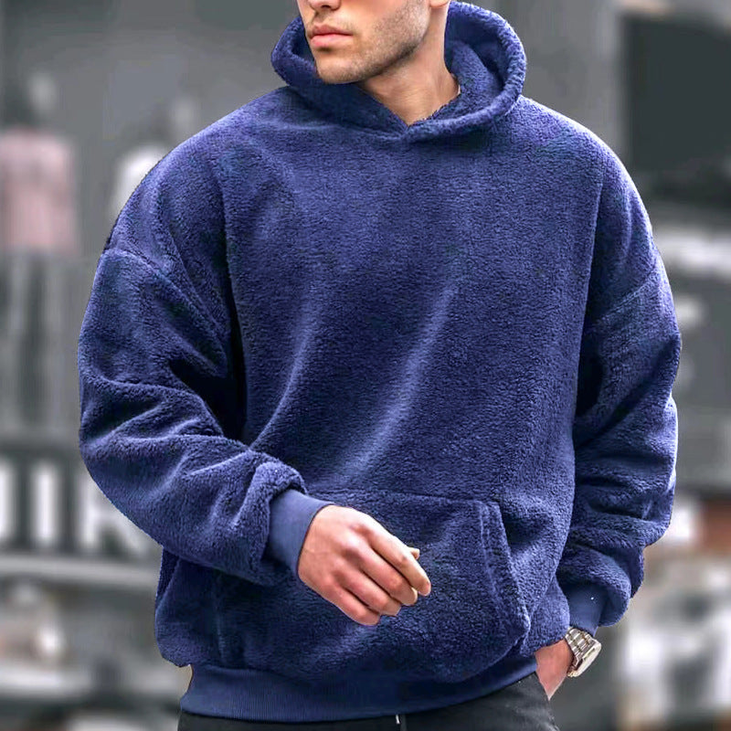 Men's oversized fleece pullover with practical pockets and hood Lisslune