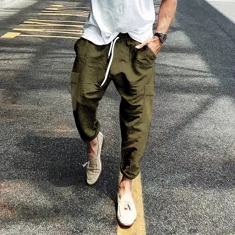 Men's cargo joggers with practical side pockets and a comfortable fit Lisslune