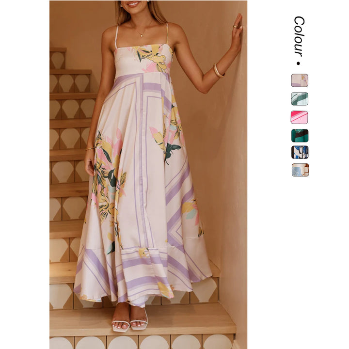 Women's maxi dress with floral motif and flowing fit Lune London