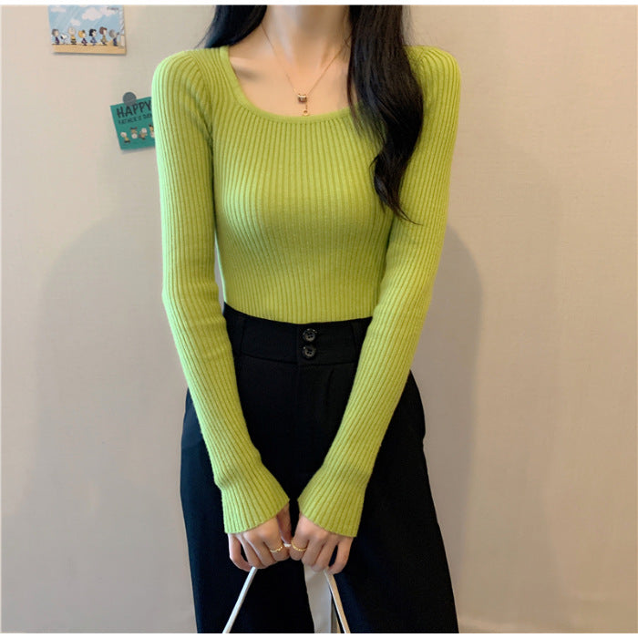Women's Long Sleeve Ribbed Top with a Figure-Hugging Cut and Modern Cuffs