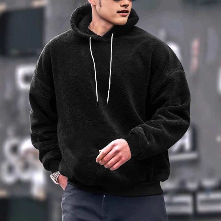 Men's cozy fleece hoodie with sporty cut and adjustable drawstring Lisslune