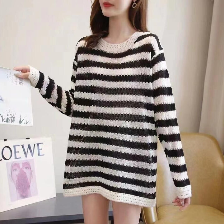 Women's casual knitted sweater with striped design and loose fit