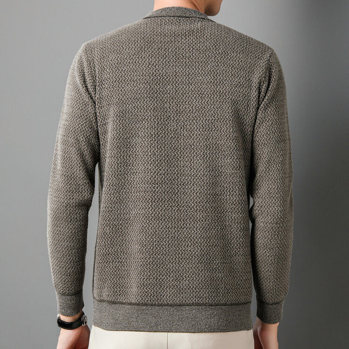 Men's Structured Sweater with Round Neckline and High-Quality Knit Texture Lisslune