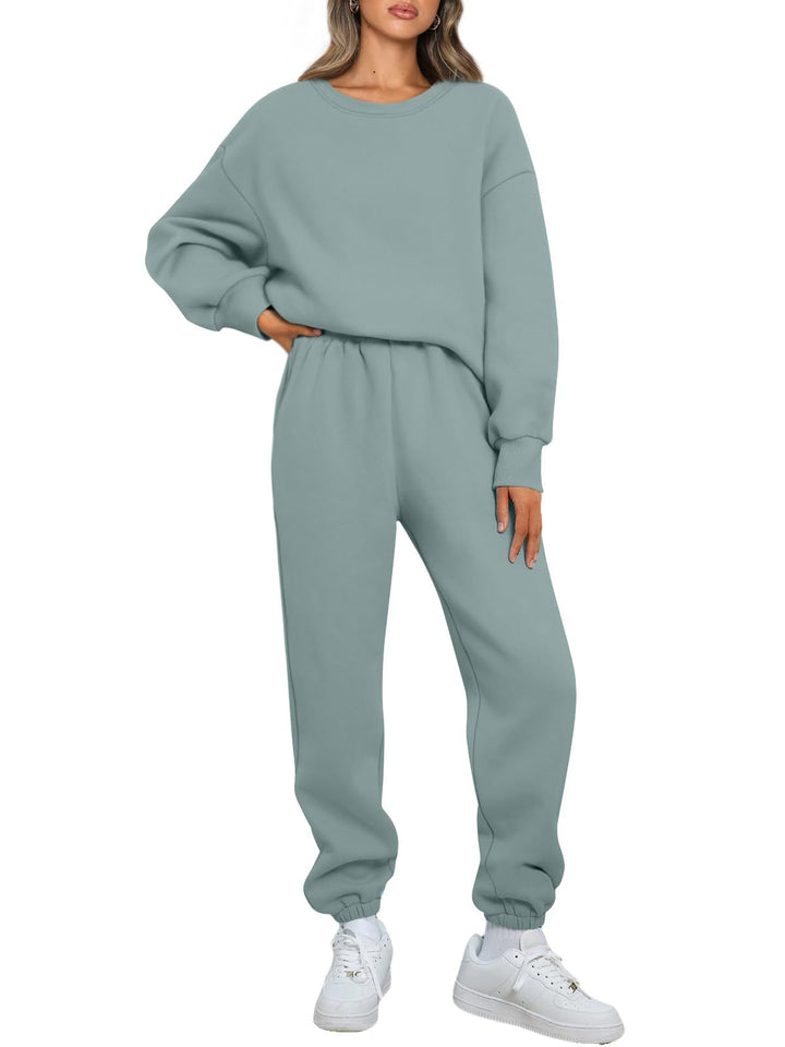 Women's comfortable leisure suit with oversized cut and elastic waistband Lisslune