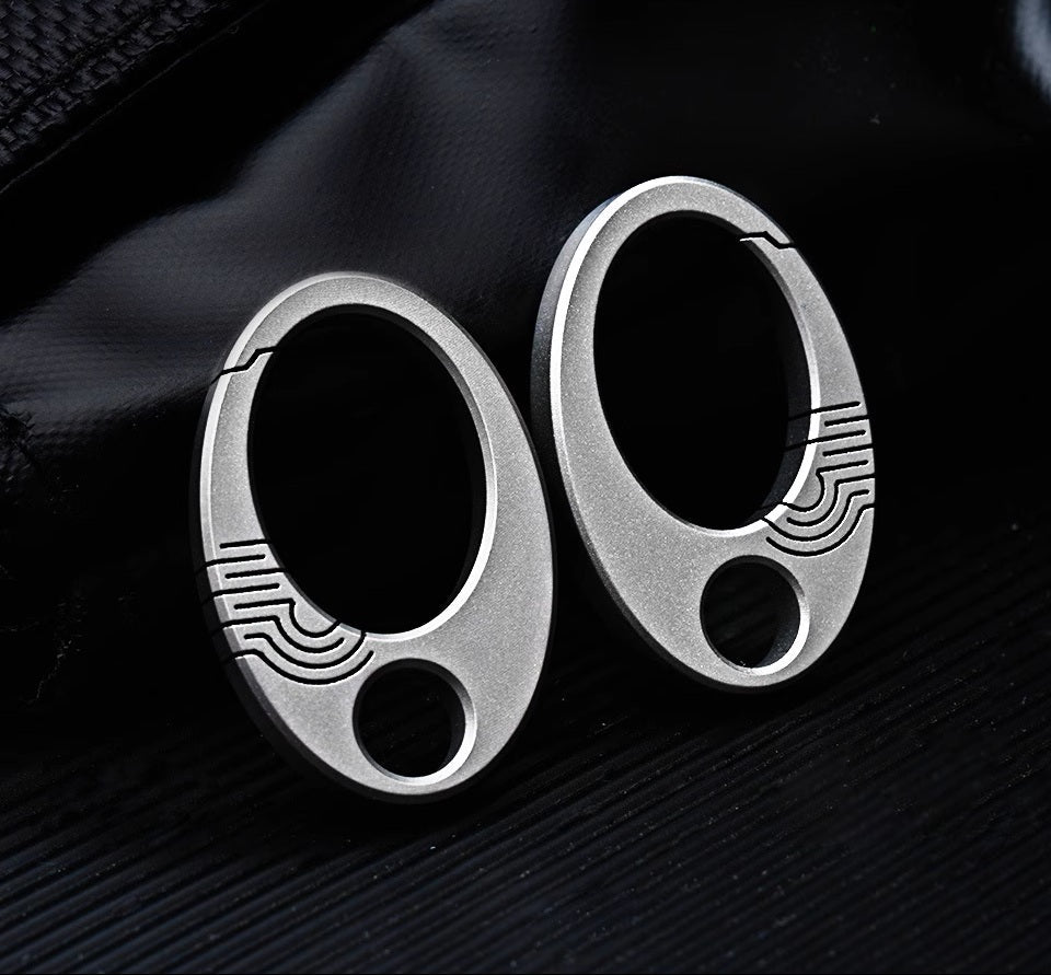 Lisslune | Exquisite Mini Pure Titanium Keychain: EDC Press-Lock Charm Tool