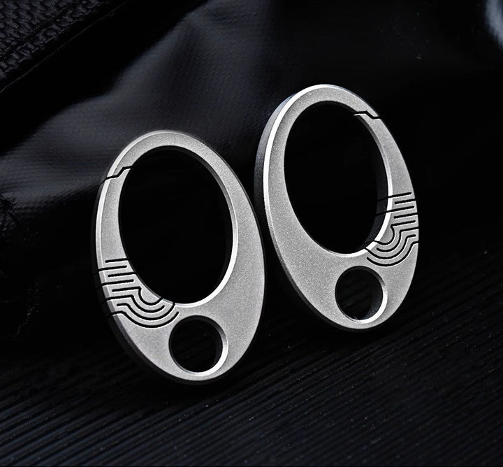 Lisslune | Exquisite Mini Pure Titanium Keychain: EDC Press-Lock Charm Tool