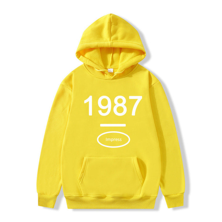 Women's hooded sweatshirt with practical kangaroo pocket design Lisslune