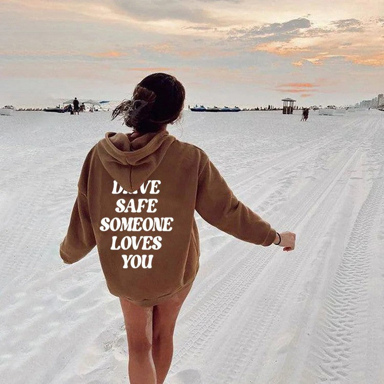 Women's hoodie sweatshirt with inspiring lettering and casual fit Lisslune