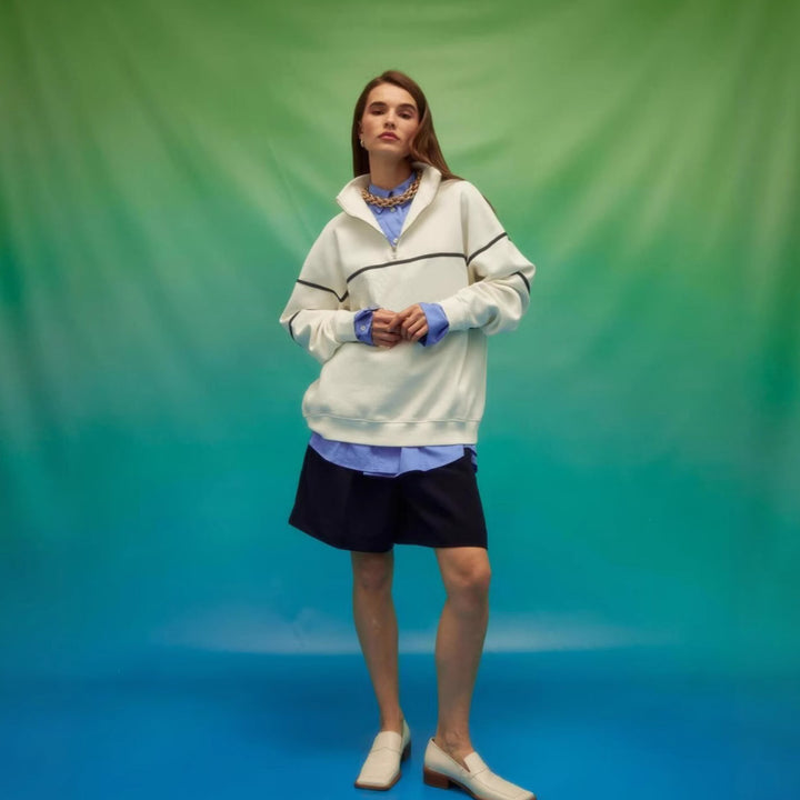 Women's oversized sweatshirt with zipper and decorative stripes Lisslune