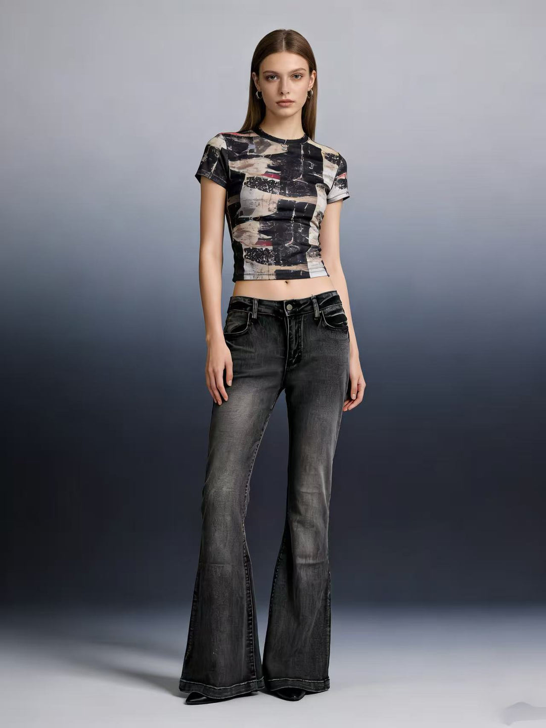 Women's elegant cropped top with puff sleeves and vintage embroidery Lisslune