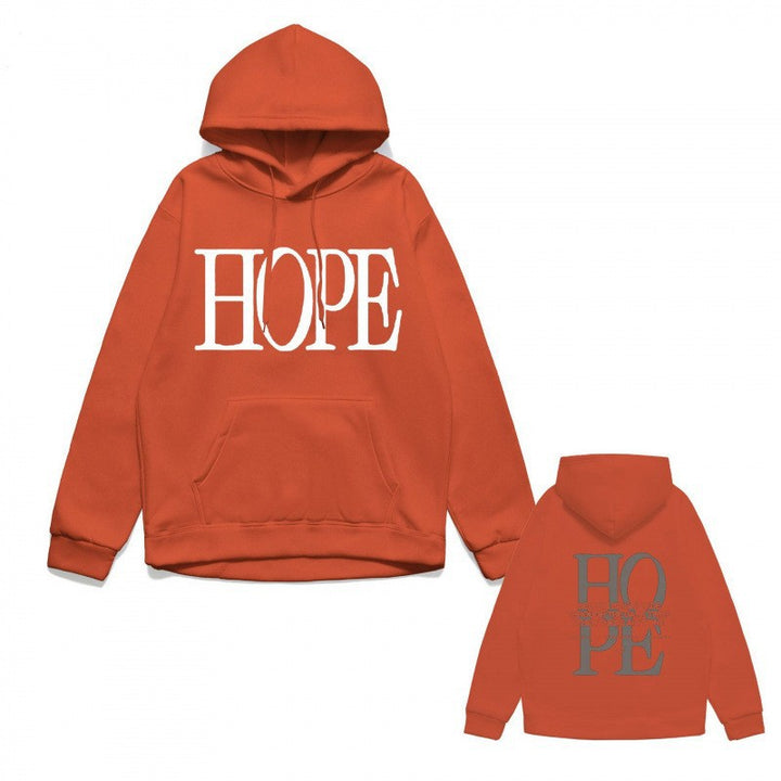 Women's hoodie with eye-catching lettering and conveniently designed kangaroo pocket Lisslune