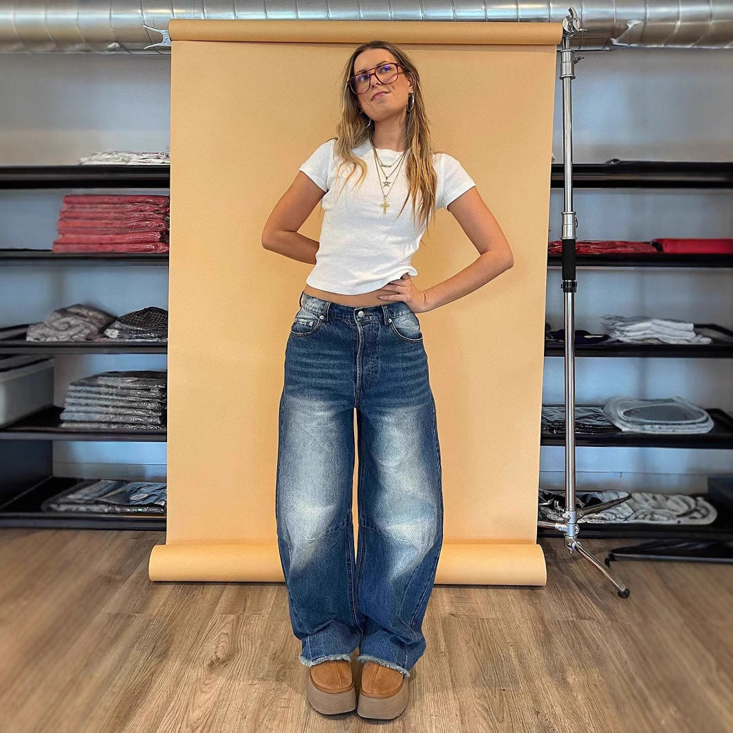 Ladies fashionable wide jeans with a unique cut and high waistband Lisslune