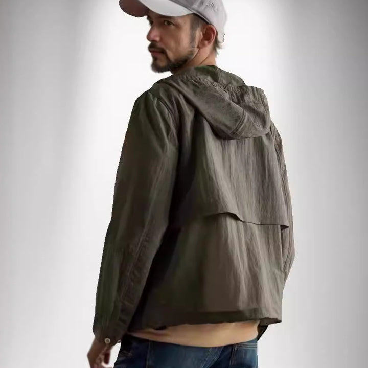 Men's lightweight jacket in casual style with spacious pockets Lisslune