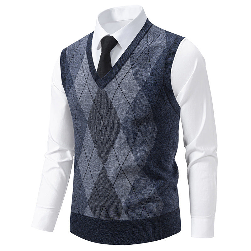 Men's sweater with V-neck and classic diamond pattern Lisslune