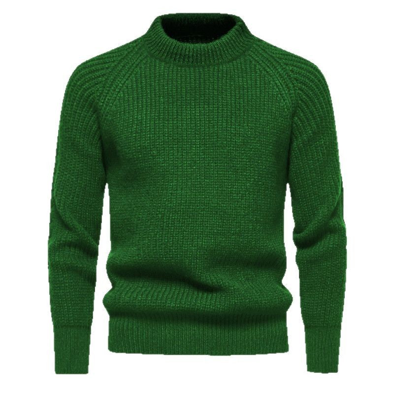 Men's chunky knit sweater with high collar and timeless design Lisslune