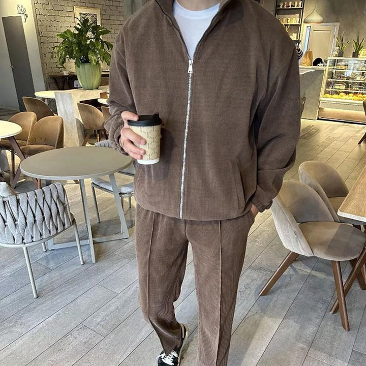 Men's leisure suit made of soft cord material with high breathability and practical zipper Lisslune