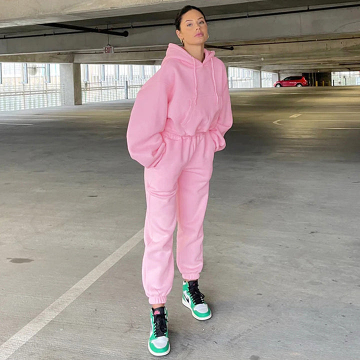 Women's comfortable cropped hoodie and jogger set Lisslune