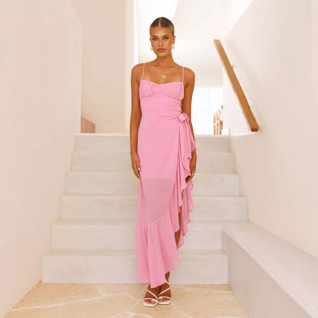 Women's maxi dress with flowing cut and ruffles