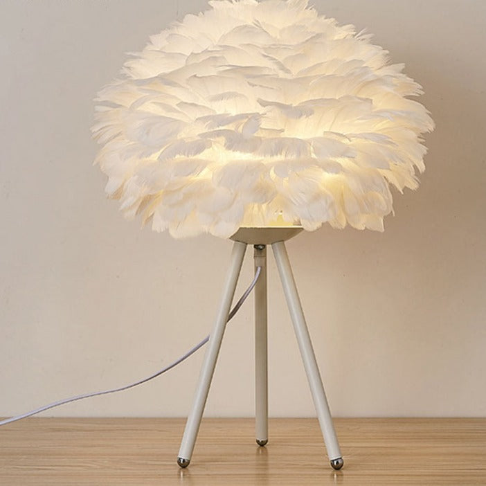 Lisslune | Feather Table Lamp