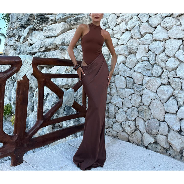 Ladies' maxi dress with fashionable cut Lisslune