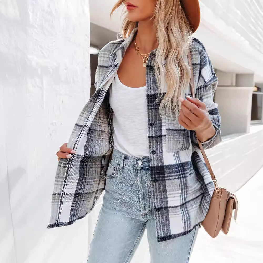 Women’s checked shirt with practical pockets and casual cut Lisslune